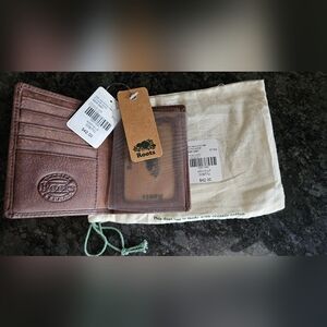 BNWT ROOTS CARD CASE